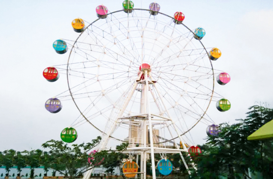 Dijual wahana bianglala sepanjang 30m